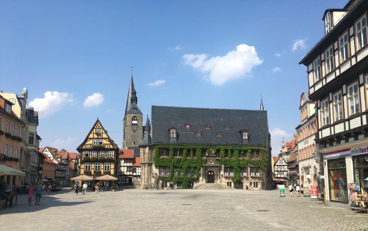 Ferienwohnungen An Der Blasiikirche Quedlinburg Exterior photo